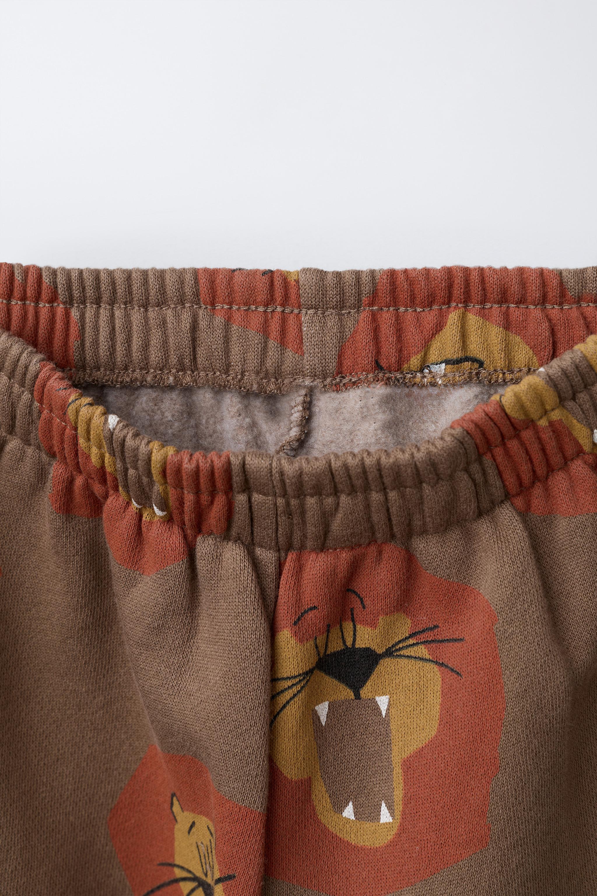 LIONS JOGGING SWEATSHIRT AND JOGGER PANTS SET